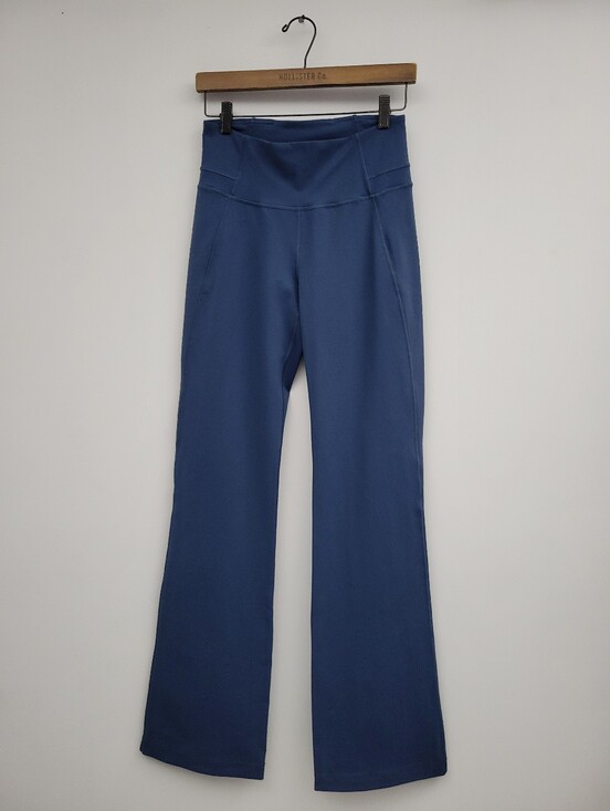lululemon athletica Pants - Lululemon Groove Pant Flare Leg Navy Blue Sz 8